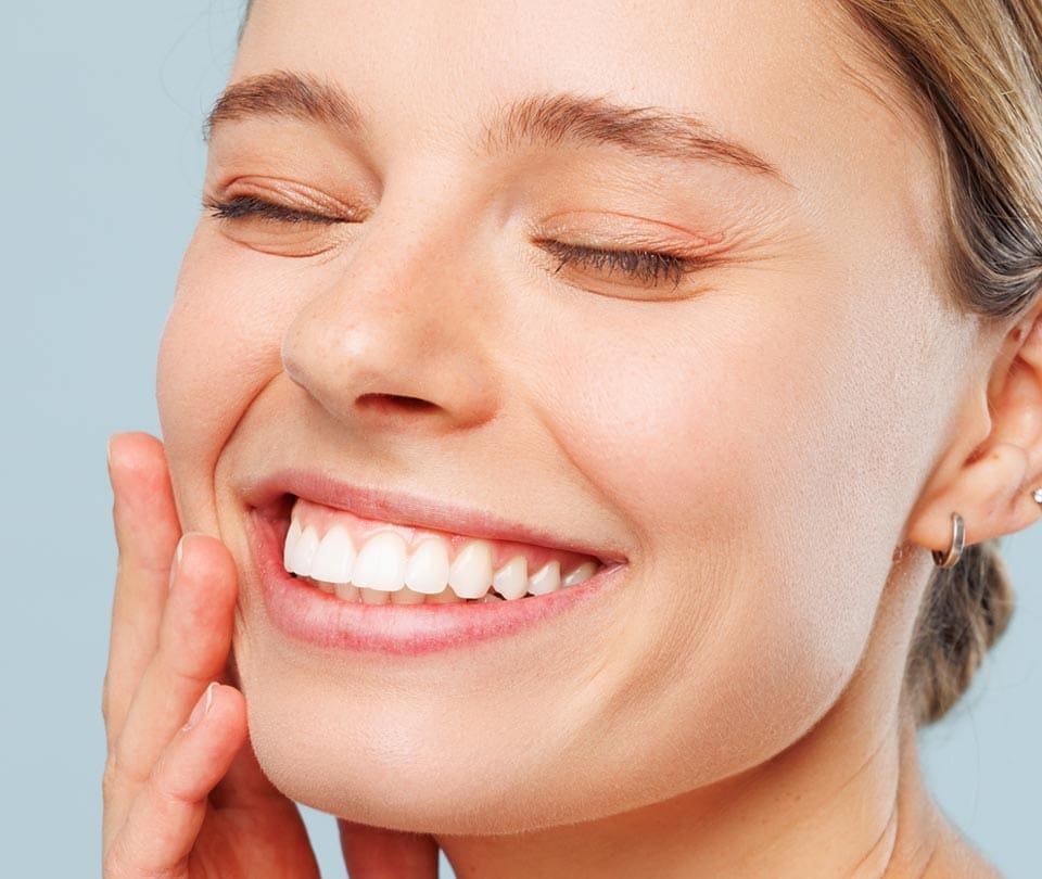 Manningtree Dental - Simple Implants